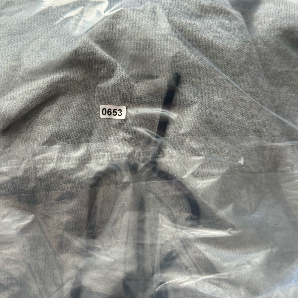 NWT Women’s Theo & Spence XL Hoodie Long Sleeve Gray Black Trim Sweater - Picture 6 of 6